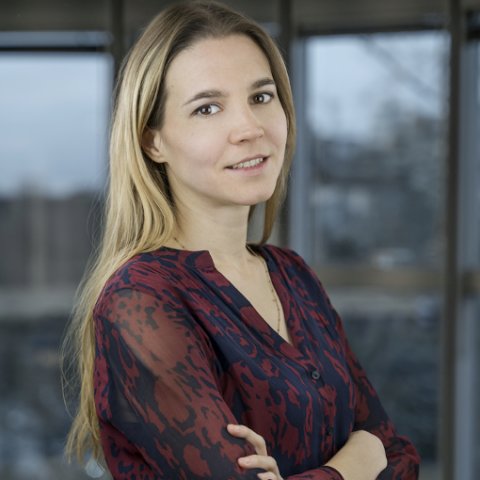Perrine DESMICHEL
